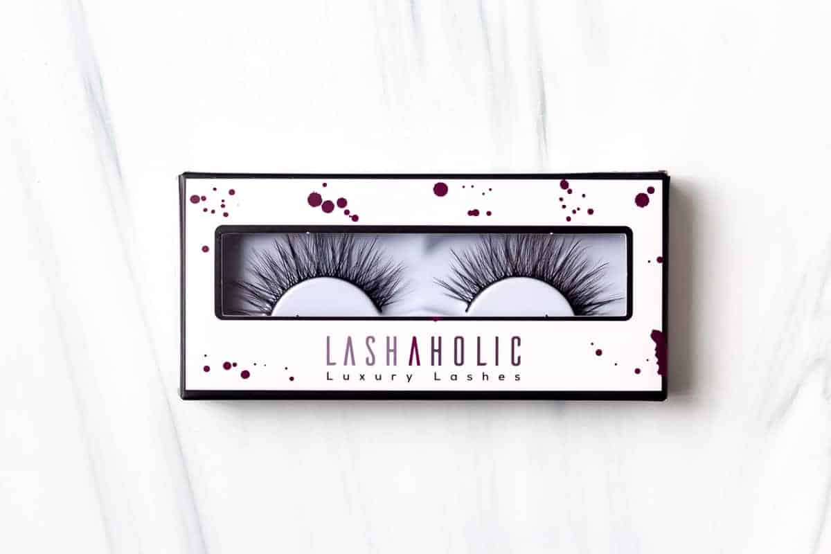 Lashaholic Luxury Lashes in Kiss Me in the box on a white background